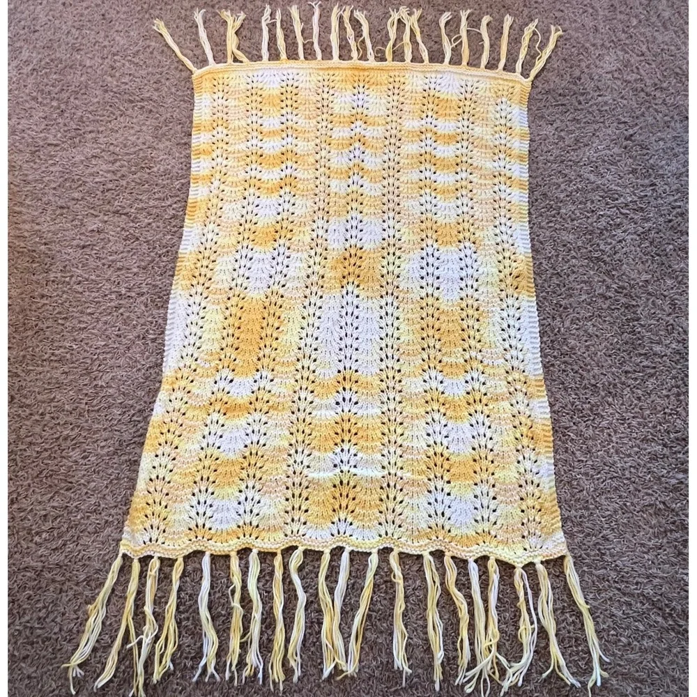 Handmade Yellow White Crochet Chevron Baby‎ Blanket Fringe Tassel Afghan 31x56